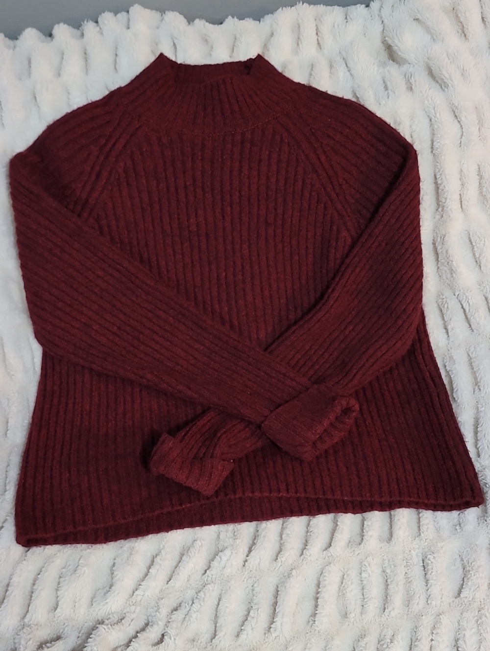 Women's Ribbed Mock Neck Sweater - Burgundy Super Soft